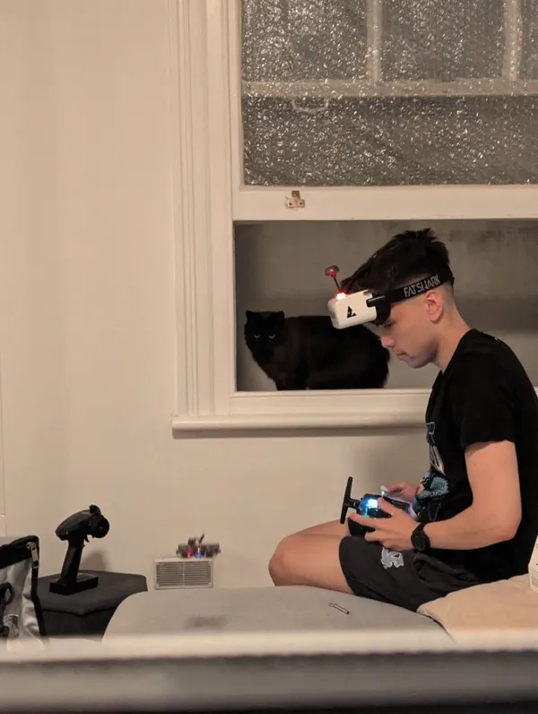 Tinywhoop animated GIF